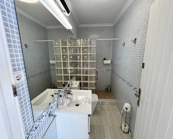 Image No.23-5 Bed Country House for sale