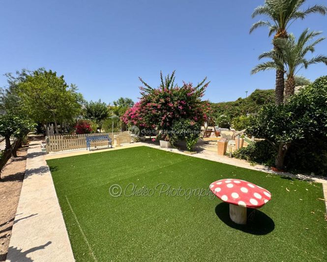Image No.38-5 Bed Country House for sale