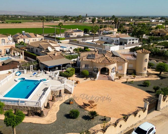 Image No.28-3 Bed Villa for sale