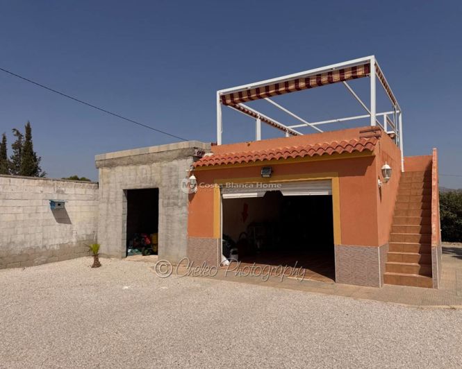 Image No.19-4 Bed Country House for sale