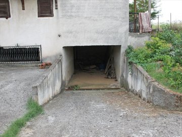 Photo 10 - Cottage 340 m² in Central Macedonia