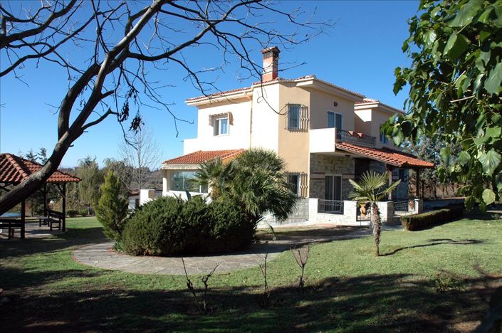 Image No.1-5 Bed Property for sale