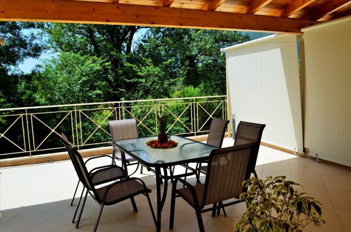 Image No.21-4 Bed Property for sale