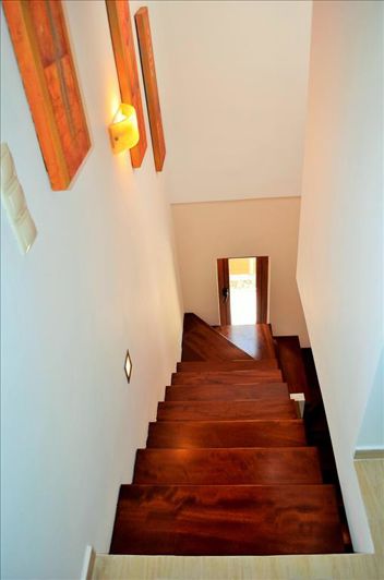 Image No.24-4 Bed Property for sale