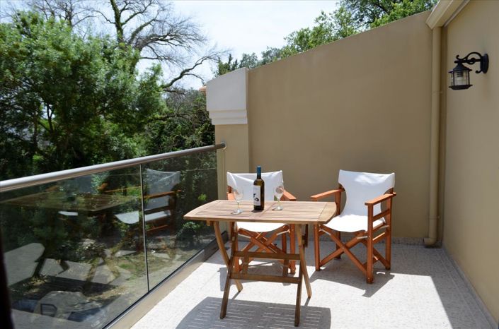 Image No.27-4 Bed Property for sale