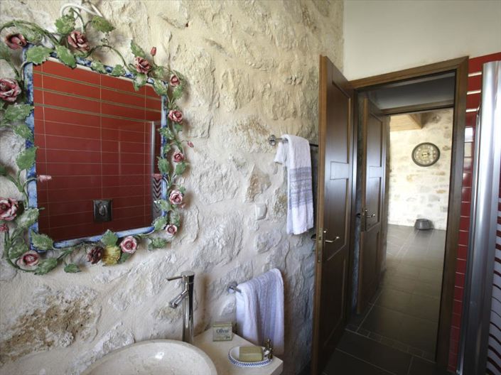 Image No.21-7 Bed Villa for sale