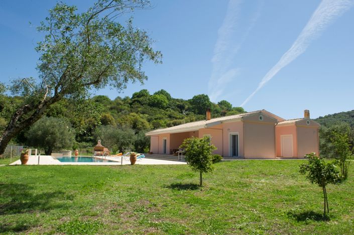 Image No.2-5 Bed Villa for sale