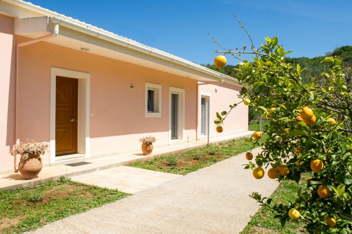 Image No.21-5 Bed Villa for sale