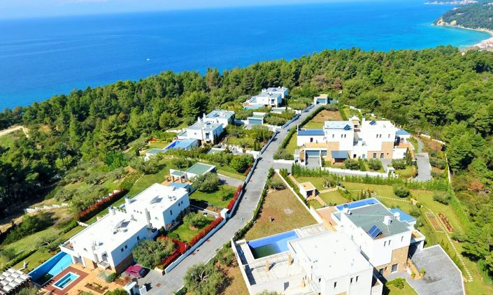 Image No.8-Villa for sale