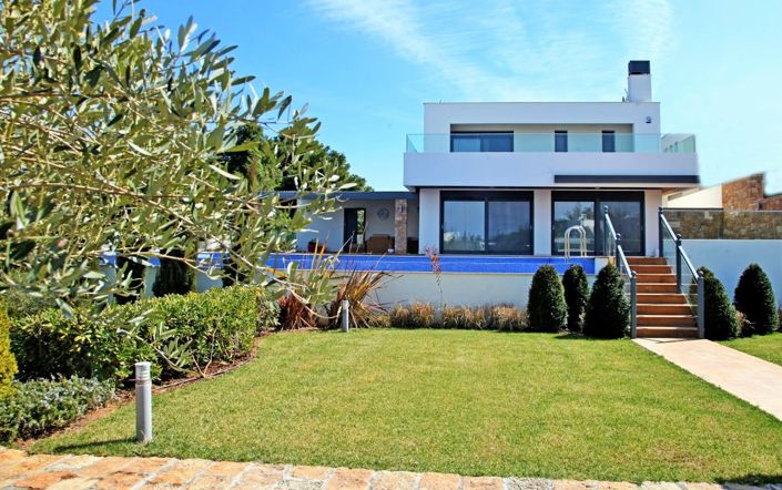 Image No.9-Villa for sale