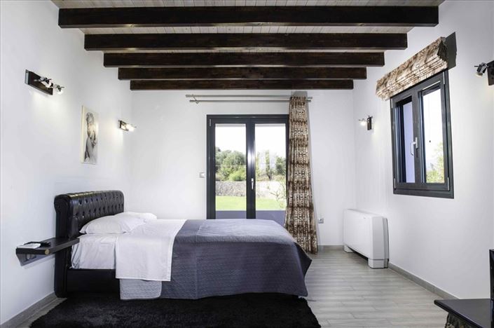 Image No.16-5 Bed Villa for sale