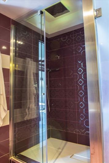 Image No.20-5 Bed Villa for sale