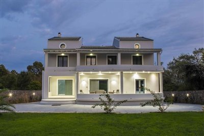 Photo 4 - Villa 900 m² in Ionian Islands