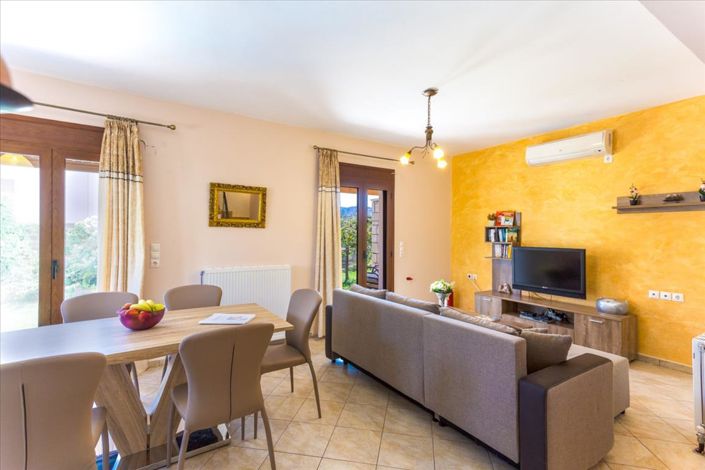 Image No.10-Villa de 3 chambres à vendre à Roumali