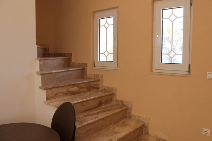 Image No.17-3 Bed Property for sale