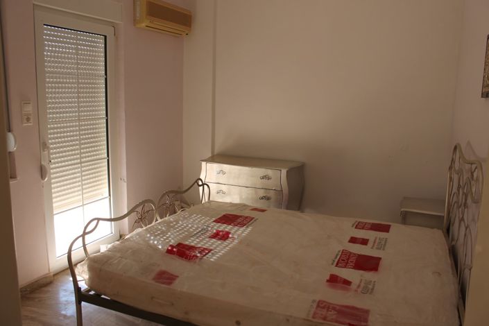 Image No.20-3 Bed Property for sale