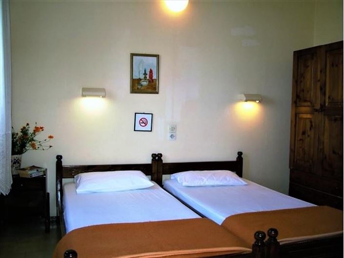 Image No.12-Un hôtel à vendre à San Stephanos