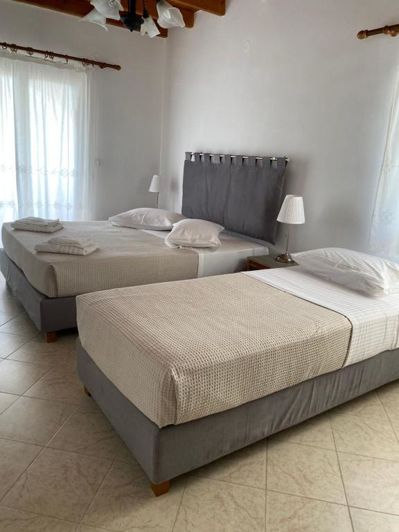 Image No.16-Propriété à vendre à Karousades