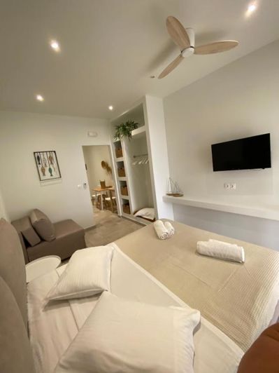 Image No.24-Propriété à vendre à Karousades