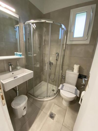 Image No.30-Propriété à vendre à Karousades