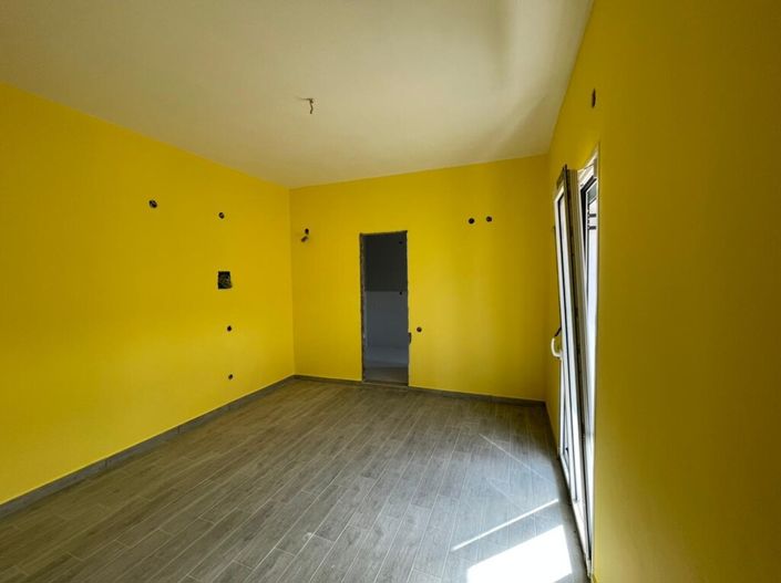 Image No.4-1 Bed Flat for sale