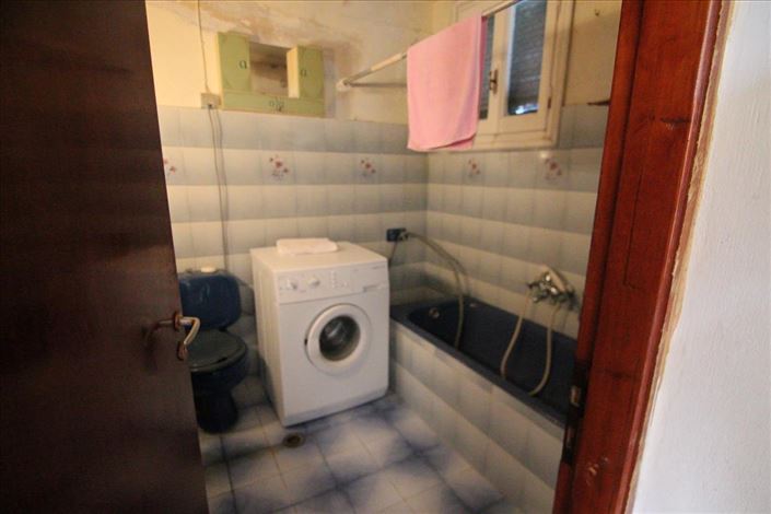 Image No.13-Propriété de 4 chambres à vendre à Agios Georgios