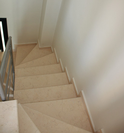 Image No.6-3 Bed Maisonette for sale