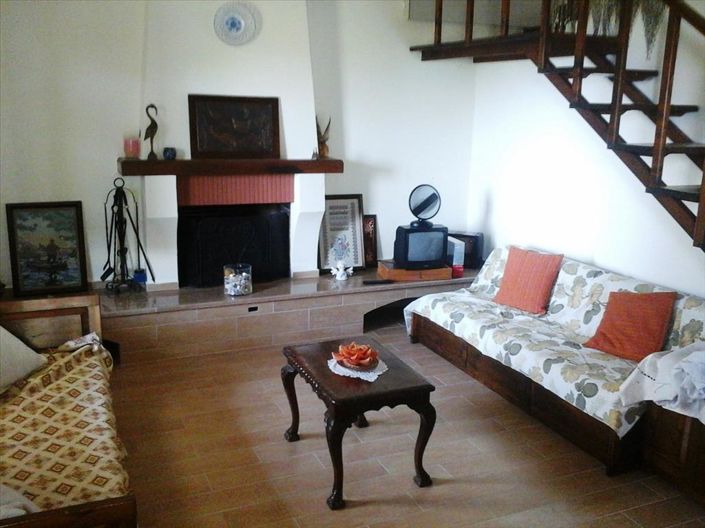 Image No.4-1 Bed Maisonette for sale