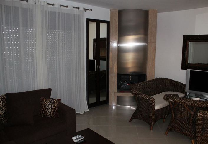 Image No.3-3 Bed Maisonette for sale