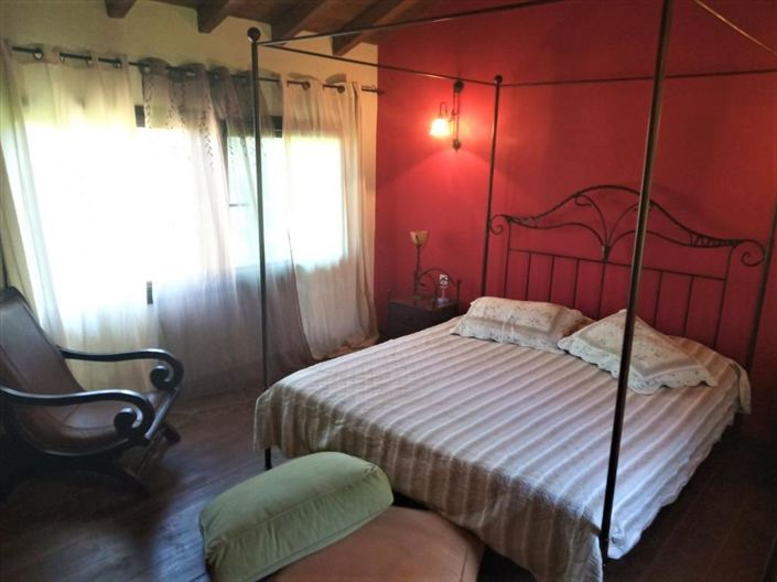 Image No.11-2 Bed Maisonette for sale