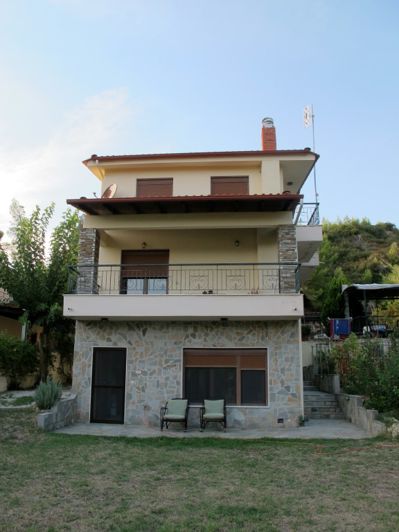 Image No.2-4 Bed Property for sale