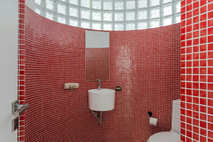 Image No.16-8 Bed Villa for sale