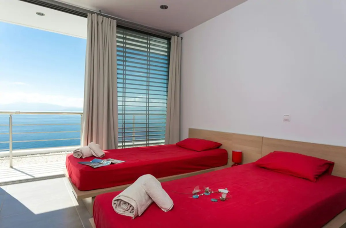 Image No.24-8 Bed Villa for sale