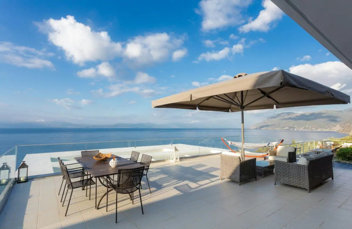 Image No.7-8 Bed Villa for sale