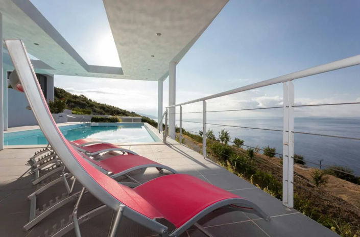 Image No.8-8 Bed Villa for sale