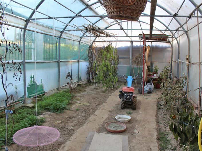 Image No.19-3 Bed Property for sale