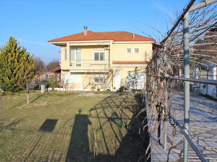 Image No.20-3 Bed Property for sale