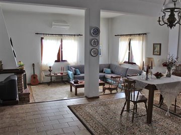 Photo 4 - Cottage 220 m² in Central Macedonia
