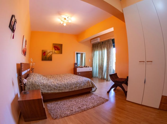 Image No.16-Propriété de 5 chambres à vendre à Kokkini Hani