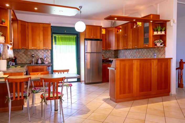 Image No.20-Propriété de 5 chambres à vendre à Kokkini Hani
