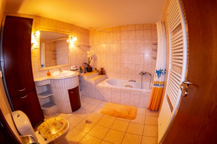 Image No.25-Propriété de 5 chambres à vendre à Kokkini Hani