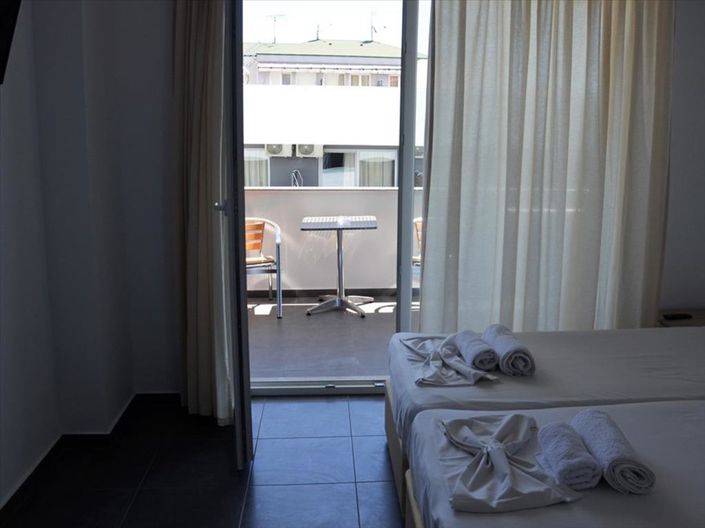 Image No.3-Un hôtel à vendre à Olympos