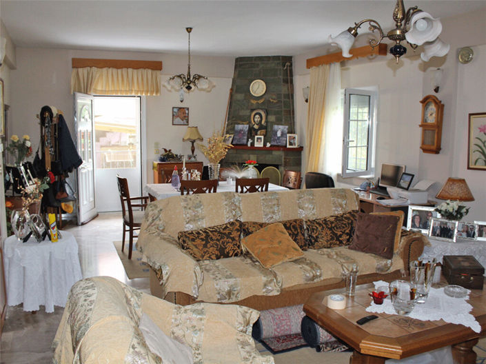 Image No.3-Propriété de 4 chambres à vendre à Katerini