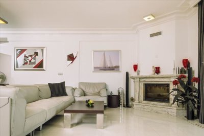 Photo 6 - Villa 450 m² in Central Macedonia