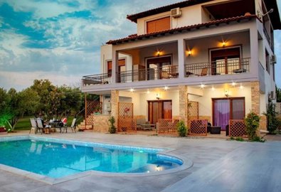 Photo 1 - Villa 330 m² in Central Macedonia