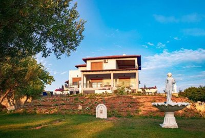 Photo 2 - Villa 330 m² in Central Macedonia