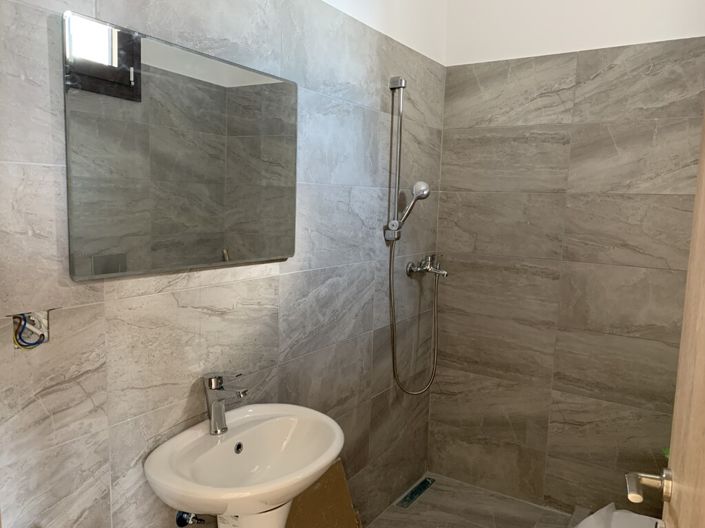 Image No.17-3 Bed Flat for sale