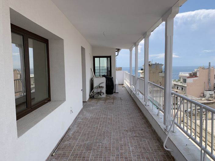 Image No.19-3 Bed Flat for sale