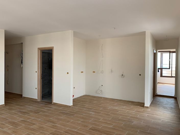 Image No.6-3 Bed Flat for sale