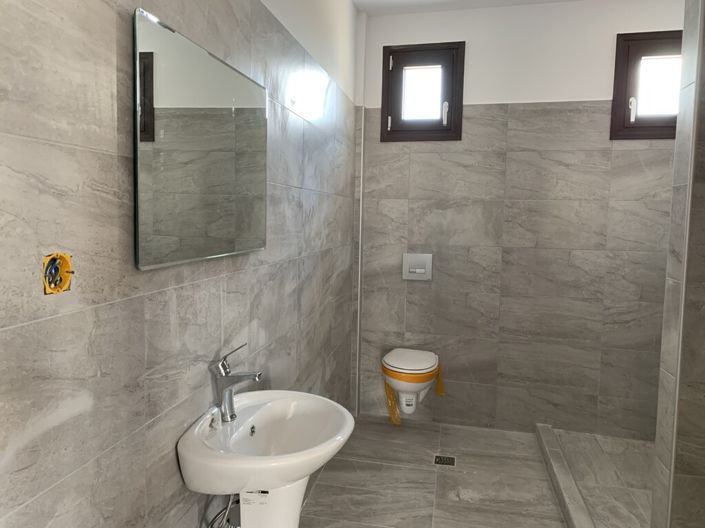 Image No.9-3 Bed Flat for sale